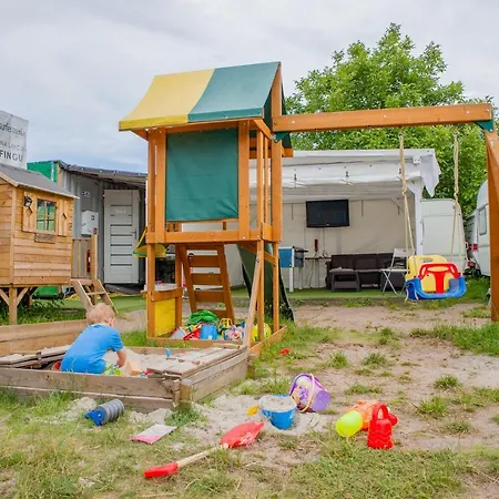 Premium Przyczepy W Surf Wiosce Camping Jastarnia
