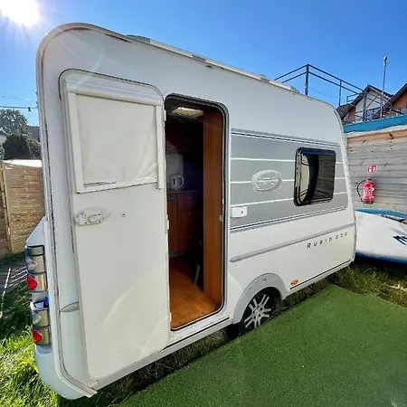 Camping Premium Przyczepy W Surf Wiosce *