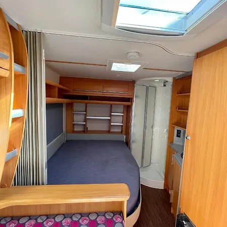 Camping Premium Przyczepy W Surf Wiosce Jastarnia